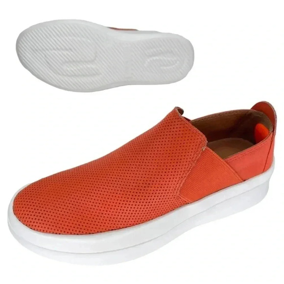 Gentle Souls by Kenneth Cole Rosette Orange Leather Slip-On Womens Sneakers - Picture 13 of 16